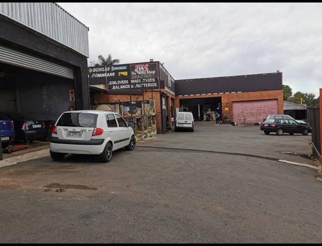 BUSINESS FOR SALE IN BRIXTON